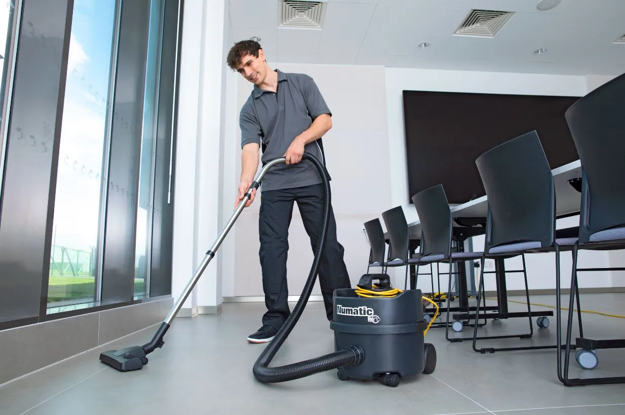 Nuvac PRP180 Compact Commercial Dry Henry Vacuum Cleaner - Numatic Reflo (VNP180)